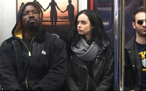 Mike Colter, Krysten Ritter e Charlie Cox em Defensores, liga de super-heróis da Netflix - Divulgação/Netflix