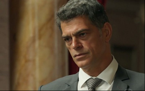 Eduardo Moscovis (Orlando) em cena de A Regra do Jogo, novela das nove da Globo - Reprodução/TV Globo