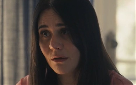Alessandra Negrini como Guida em Travessia