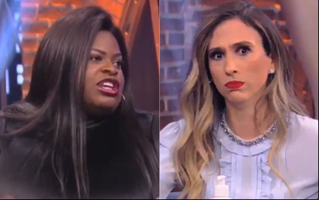 Montagem de Jojo Todynho e Tatá Werneck no Lady Night; as duas fazem cara de surpresa