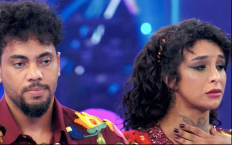 Foto de Thiago Frade e Linn da Quebrada