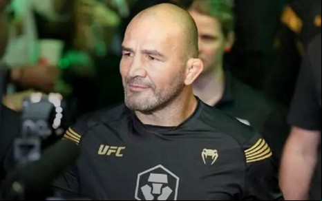 Glover Teixeira antes de luta no UFC