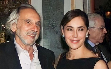 Foto de Christiane Torloni ao lado do pai, Geraldo Matheus