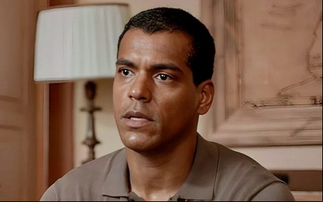 Marcello Melo Jr em cena da novela Renascer
