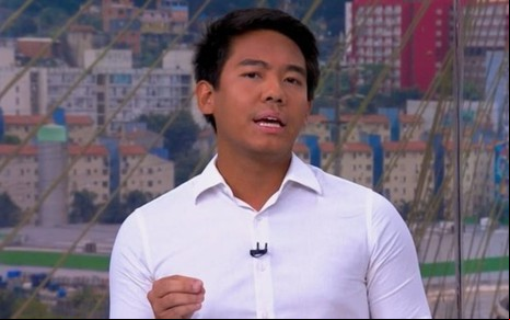 Rafael Ihara no estúdio do SP1, na Globo