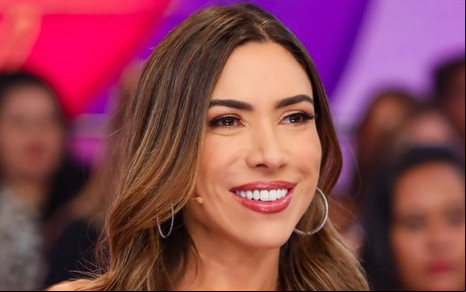 Patricia Abravanel no Programa Silvio Santos especial de Dia das Mães, no domingo (12), no SBT