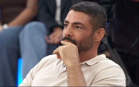 Cauã Reymond no Altas Horas, na Globo