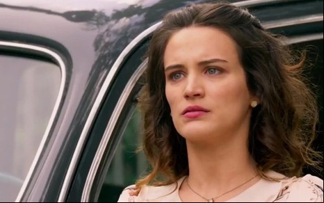 Bianca Bin como Maria em Êta Mundo Bom!