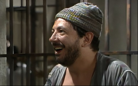 Marcos Oliveira como Mãozinha em A Viagem