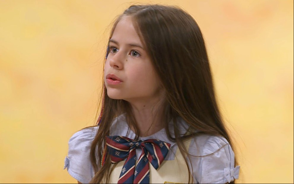 A atriz Mel Summers como Anna em cena de A Caverna Encantada