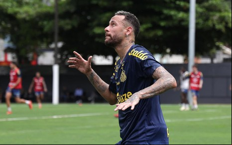 Neymar Jr. em treino pelo Santos