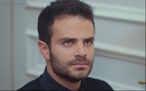 Raif (Sinan Helvac) em cena da novela Força de Mulher