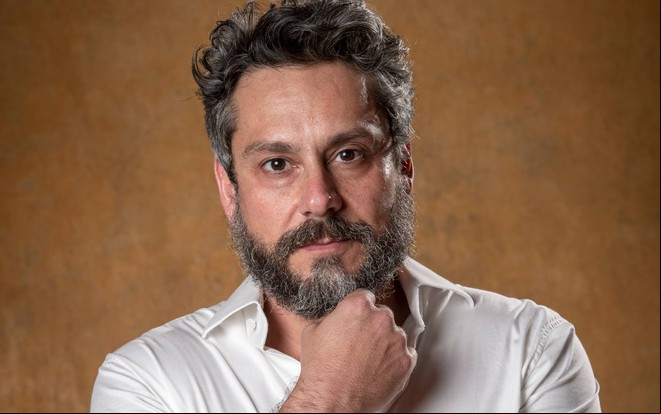 Conhecido por seus papéis em novelas, Alexandre Nero começou sua carreira artística como músico - Estevam Avellar/TV Globo