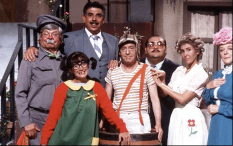 O elenco original de Chaves, humorístico mexicano que é exibido com sucesso até hoje pelo SBT - Reprodução