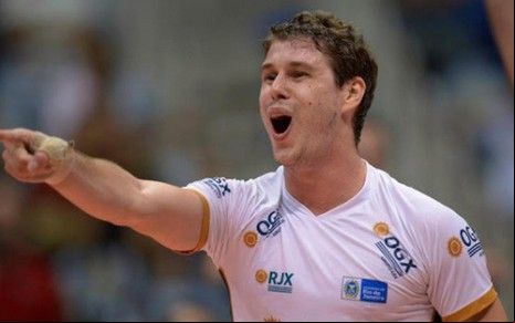O levantador Bruninho, do Rio de Janeiro, é o líder da equipe que busca o tricampeonato estadual - Divulgação